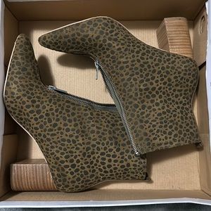 Coconuts by Matisse booties